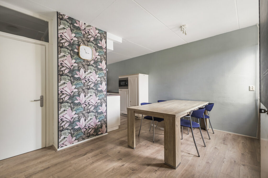 Tussenwoning te koop: Jasker 87, Sneek