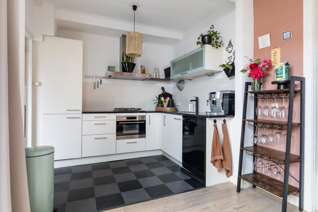 Tussenwoning te koop: Winsemiusstraat 20, Sneek