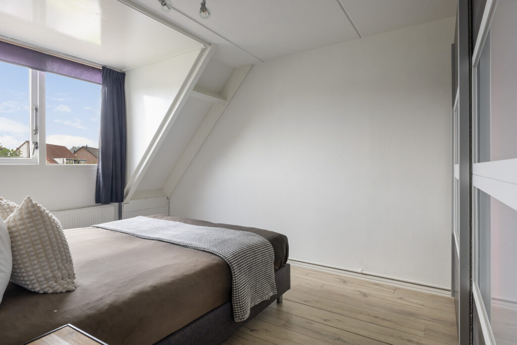 Tussenwoning te koop: Walstro 10, Sneek