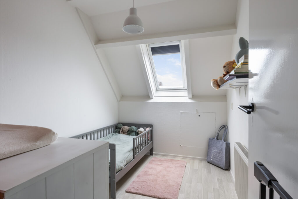 Tussenwoning te koop: Walstro 10, Sneek