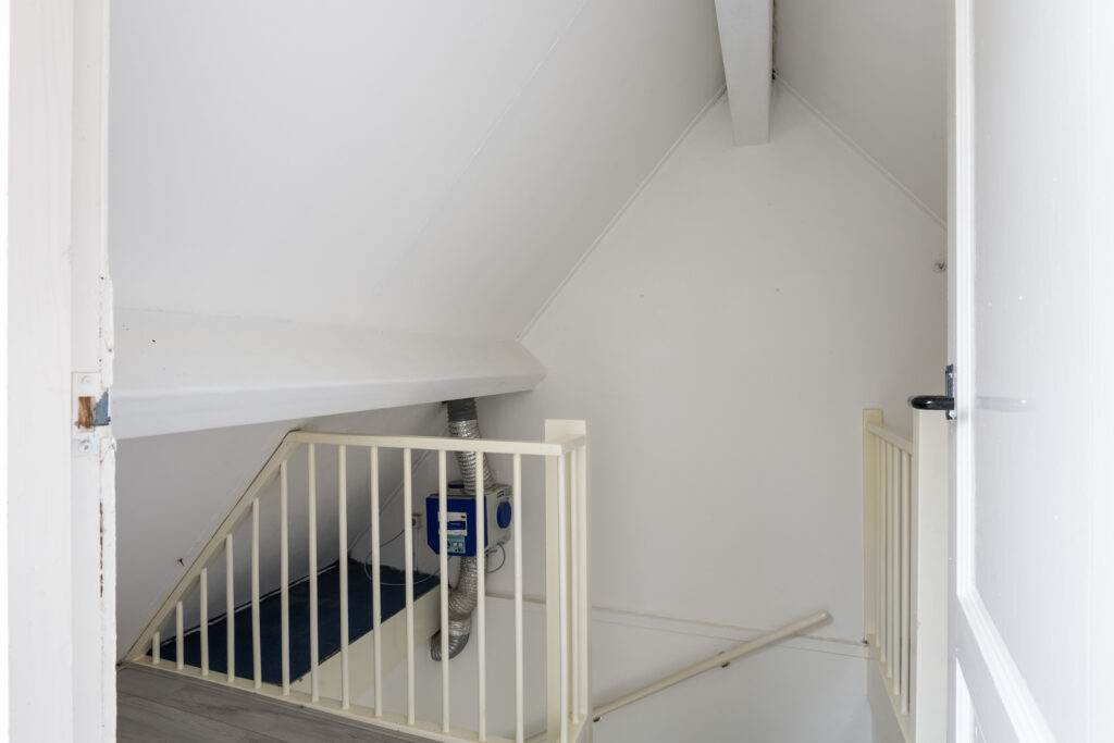 Tussenwoning te koop: Walstro 10, Sneek