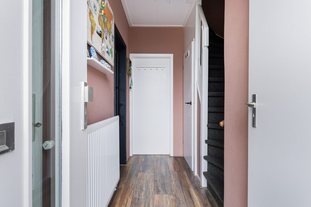 Hoekwoning te koop: Prof.T.Brandsmastrjitte 12, Woudsend