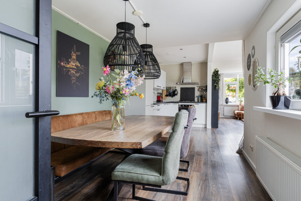 Hoekwoning te koop: Prof.T.Brandsmastrjitte 12, Woudsend