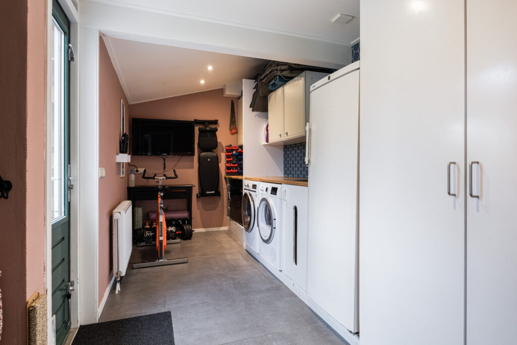 Hoekwoning te koop: Prof.T.Brandsmastrjitte 12, Woudsend