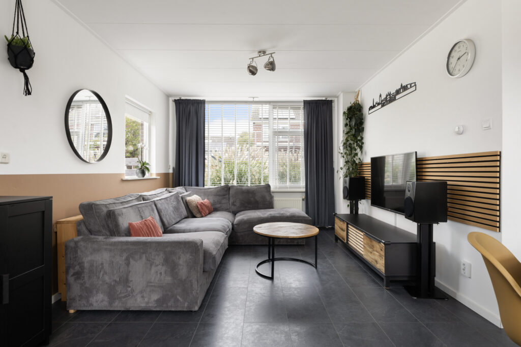 Hoekwoning te koop: Bonningastrjitte 58, Oppenhuizen