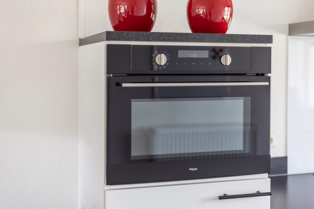 Tussenwoning te koop: Zilverschoon 17, Sneek
